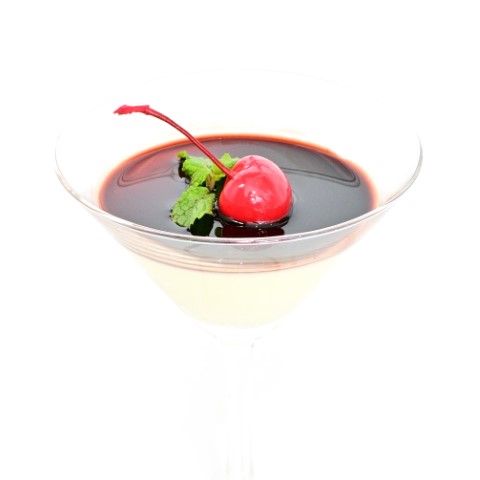 Panna cotta con riduzione di vino rosso